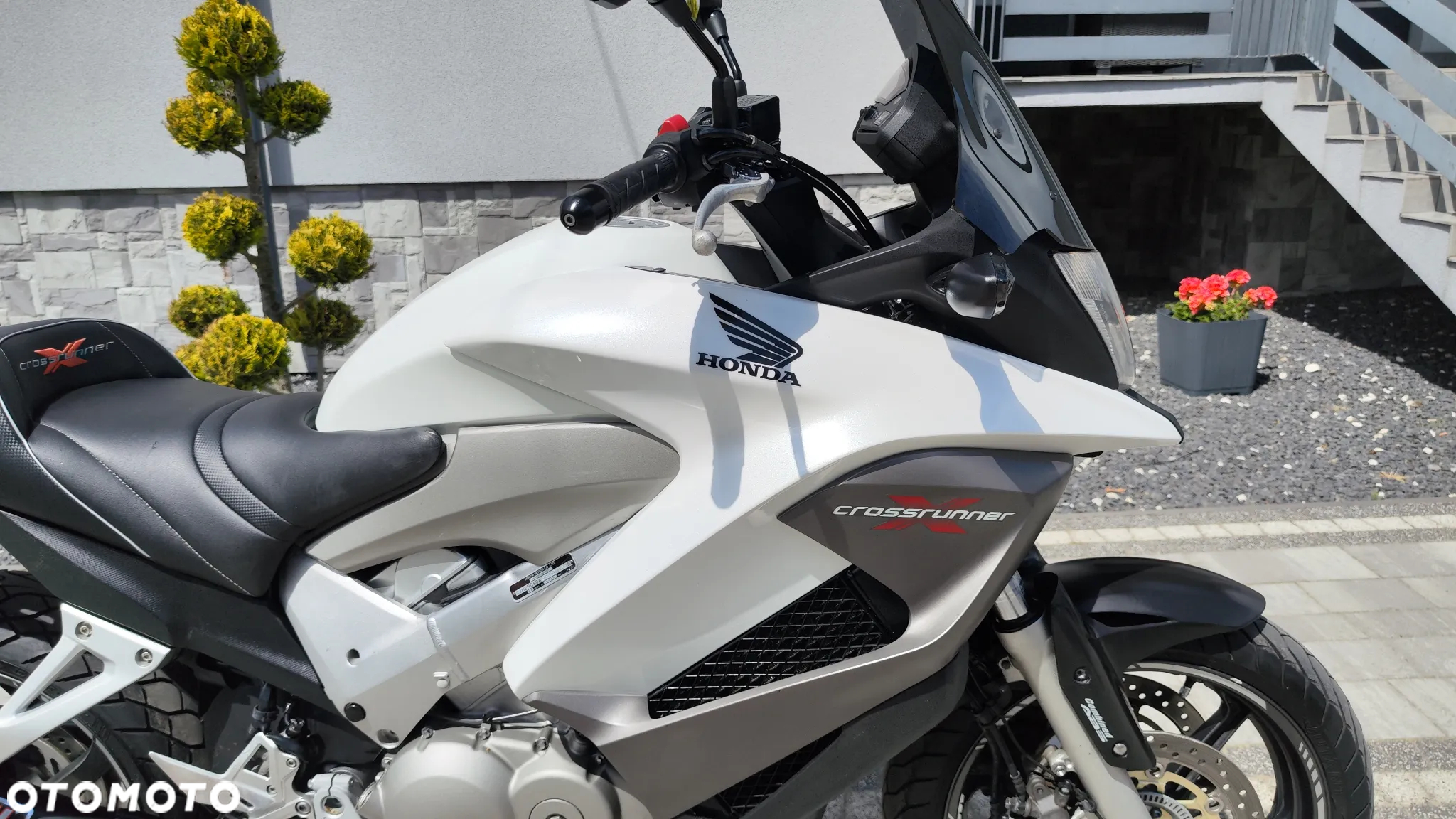 Honda VFR - 6