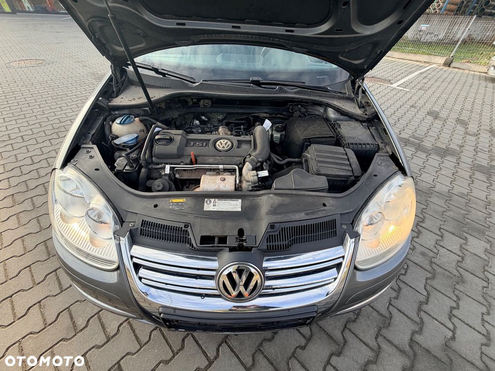 Volkswagen Golf 1.4 FSI Sportline - 20