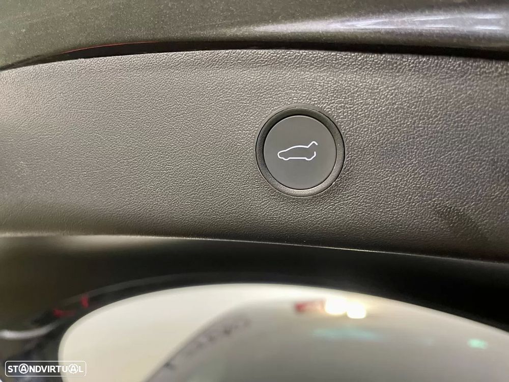 Tesla Model 3 Long Range Tração Integral - 40