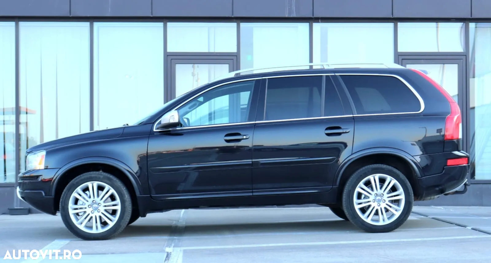 Volvo XC 90 D5 AWD Geartonic Summum - 28