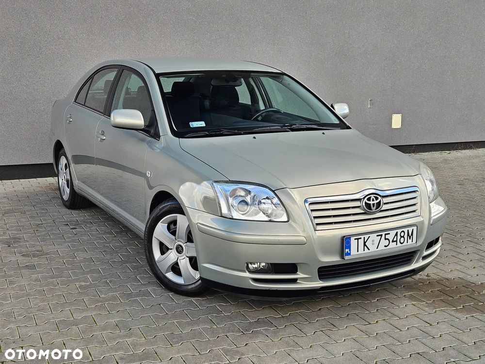Toyota Avensis 2006 photo 2