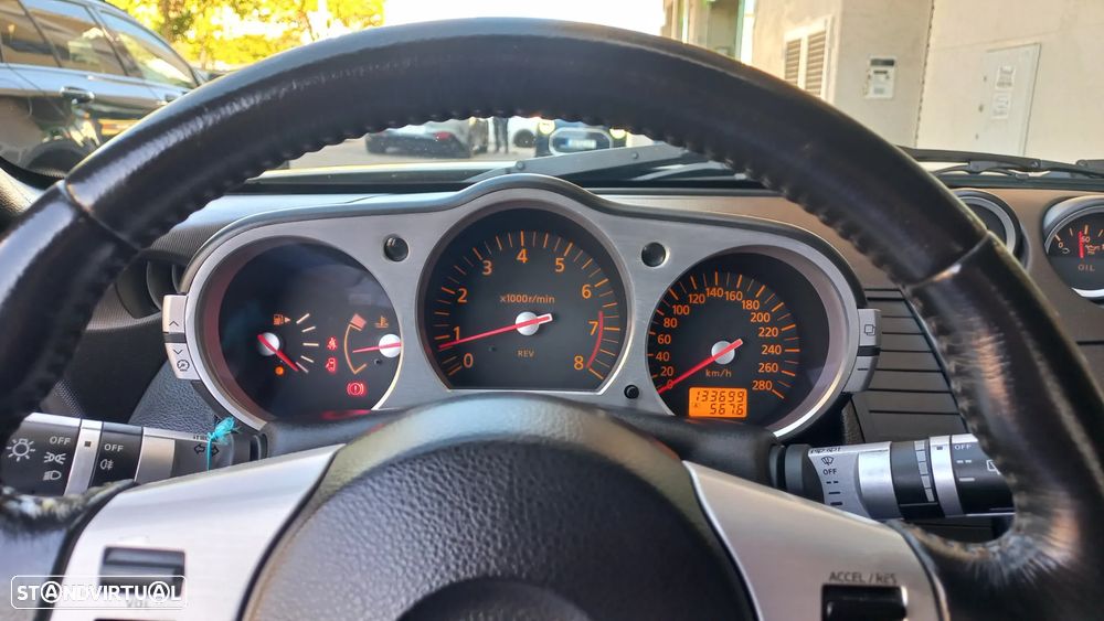 Nissan 350 Z Standard - 14