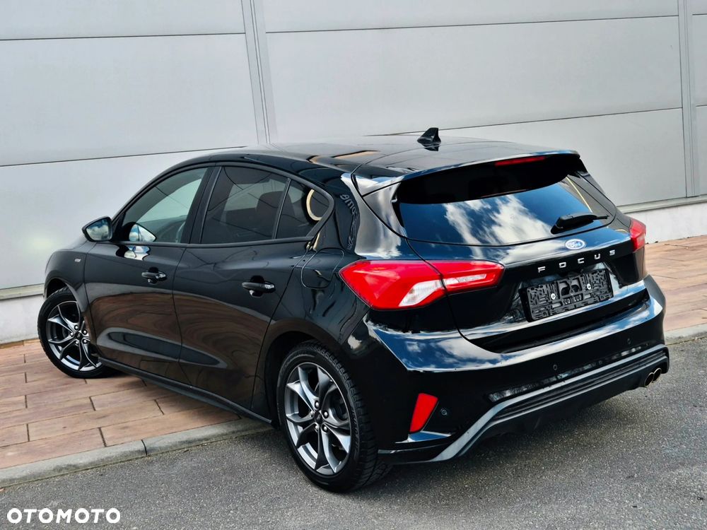 Ford Focus 1.5 EcoBoost ST-Line - 18