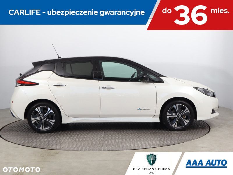 Nissan Leaf - 7