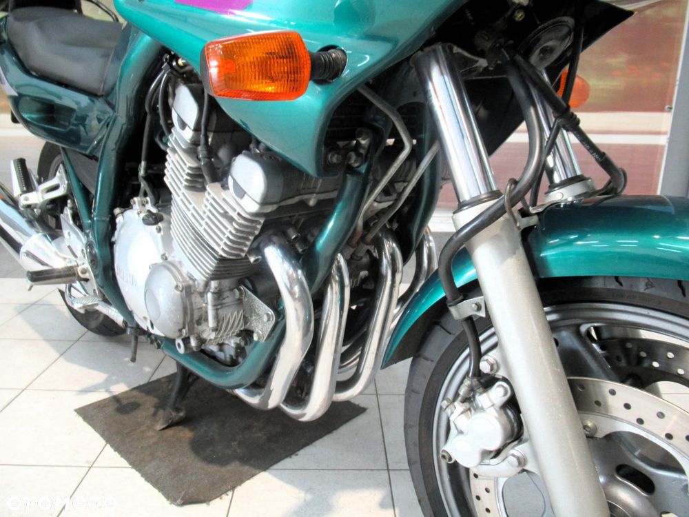 Yamaha XJ - 19