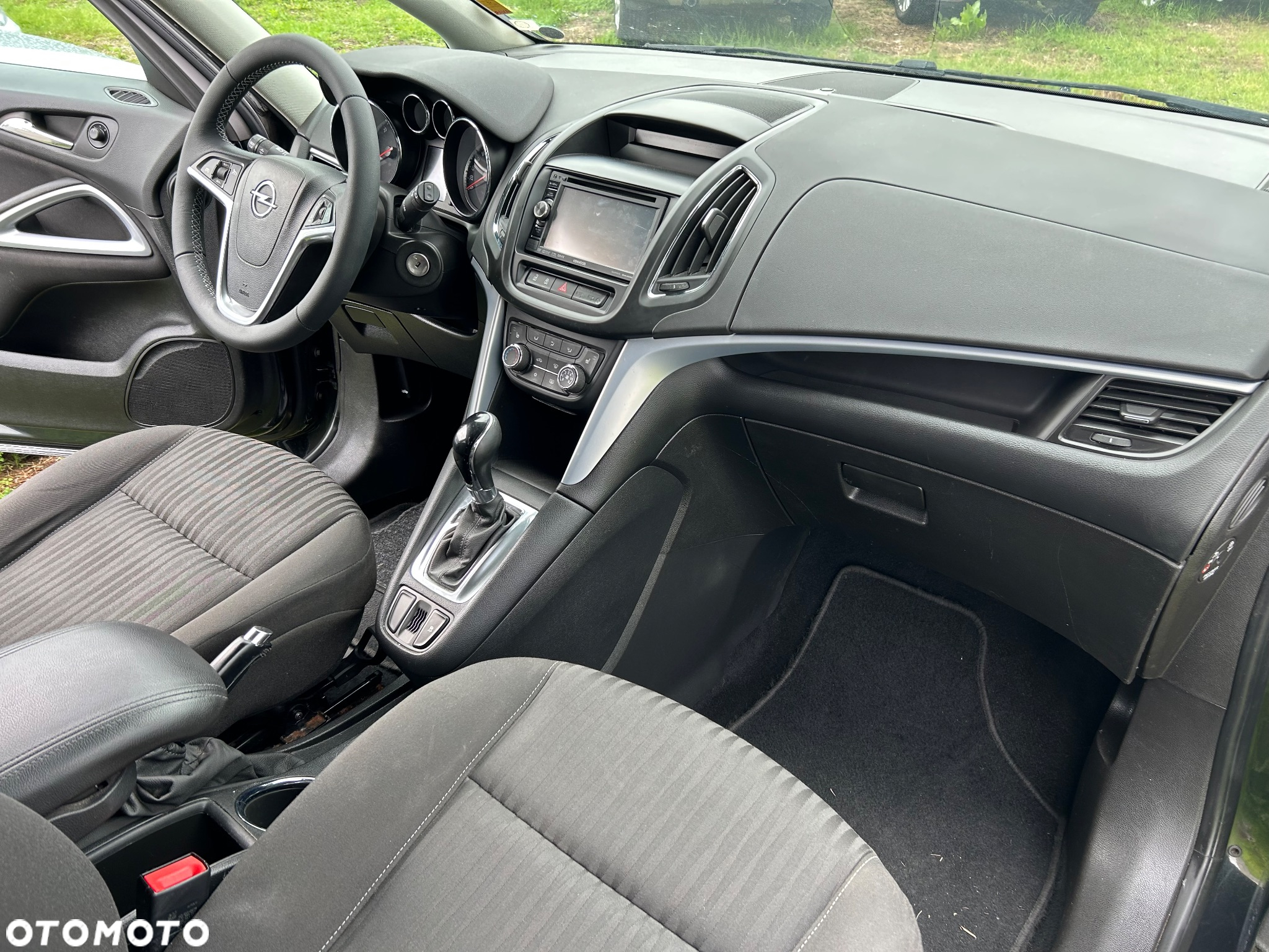 Opel Zafira - 12