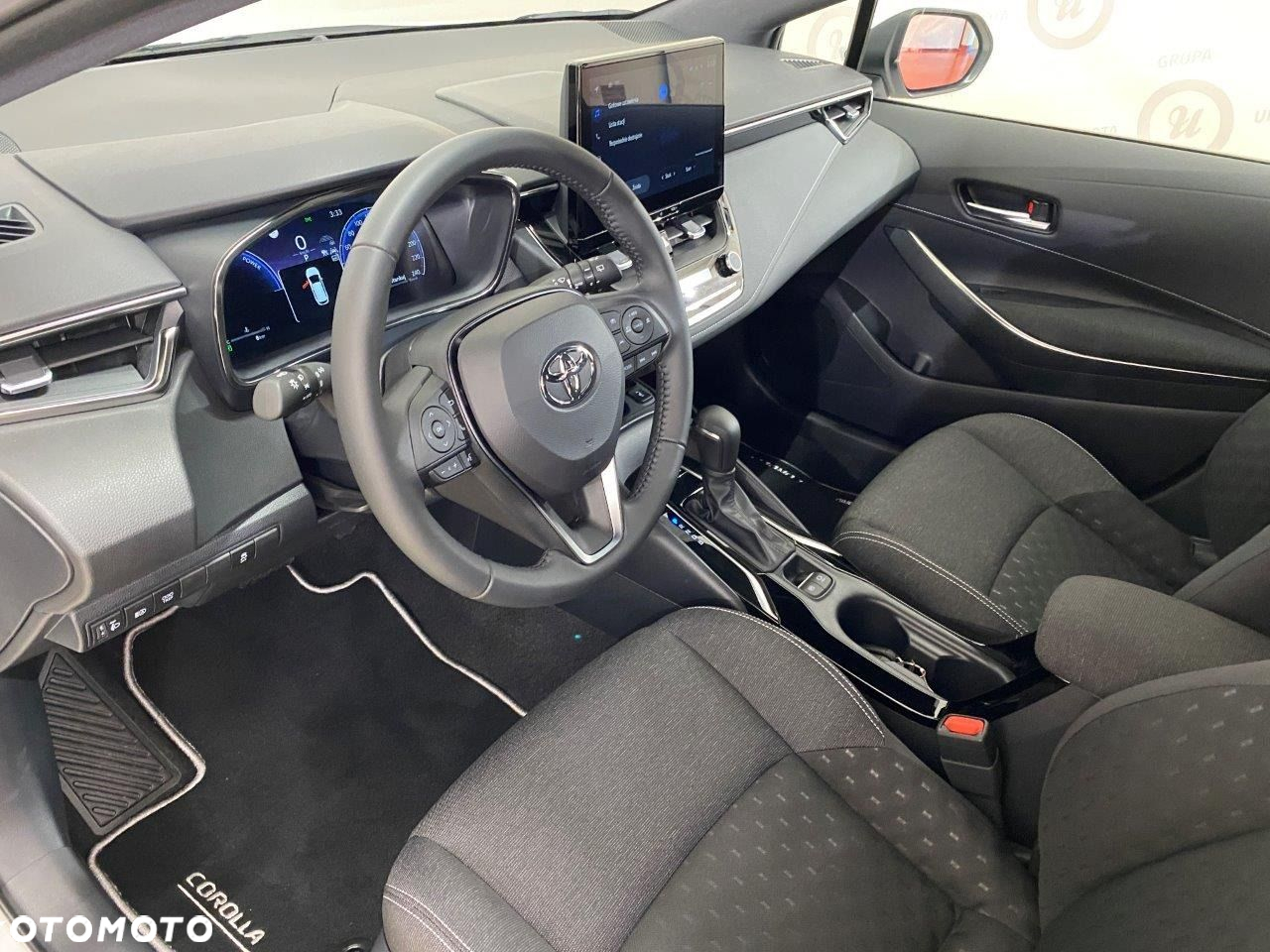 Toyota Corolla 1.8 Hybrid Comfort - 8
