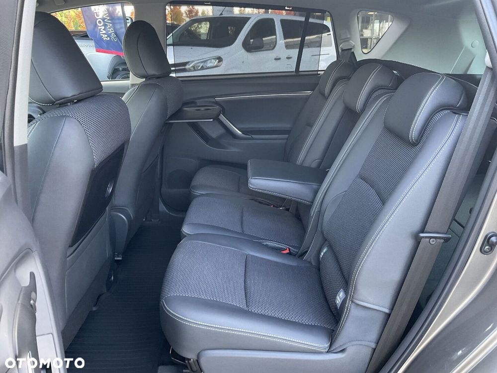 Toyota Verso 1.8 Prestige EU6 - 14
