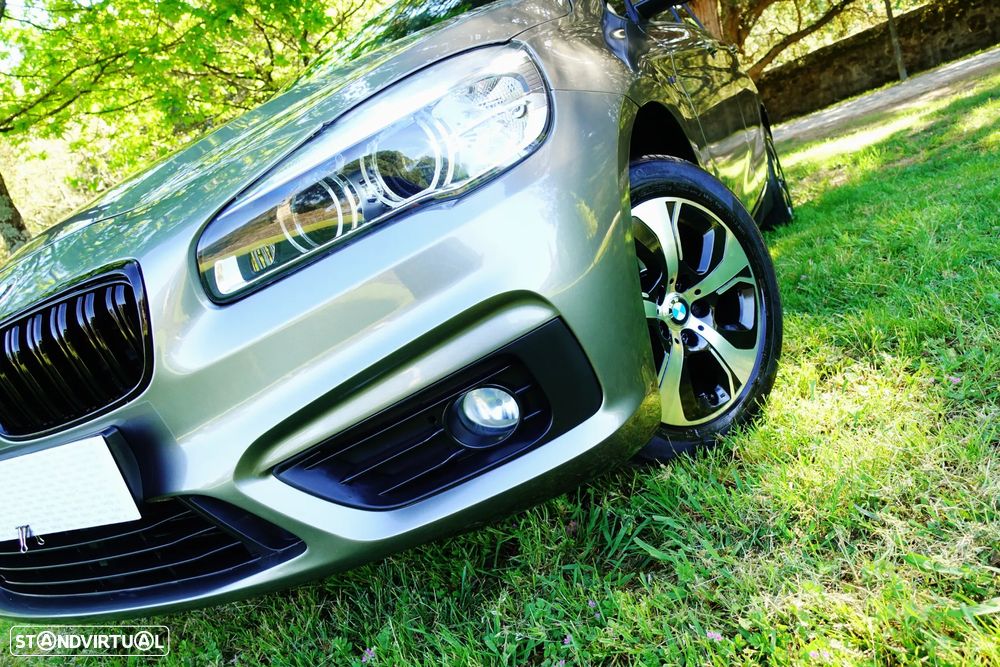 BMW 216 Active Tourer d Pack M - 11