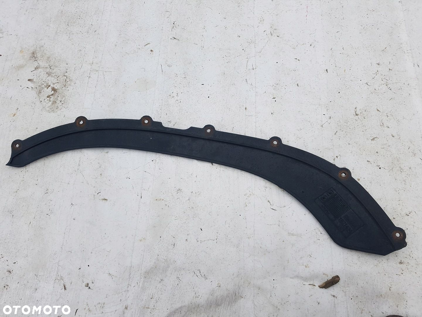LISTWA BANAN FARTUCH STOPNICY PRAWY DAF CF EURO 6 1921434 - 2