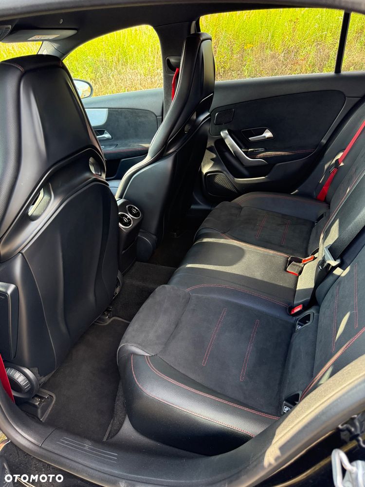 Mercedes-Benz Klasa A AMG 35 4Matic AMG Speedshift DCT 7G - 5