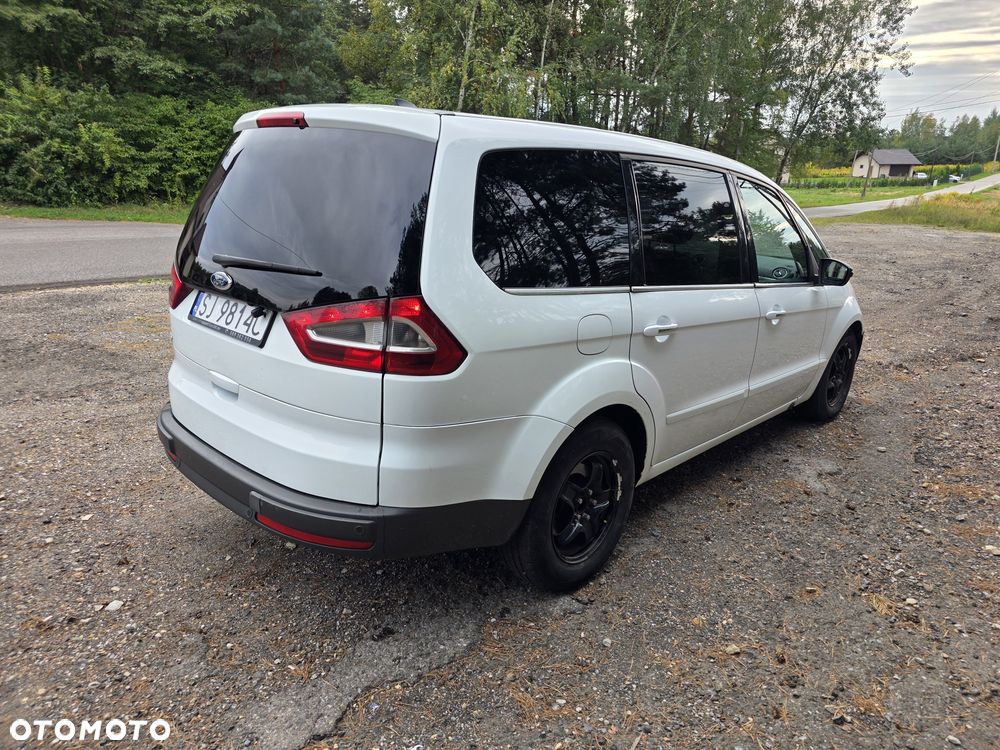 Ford Galaxy - 4