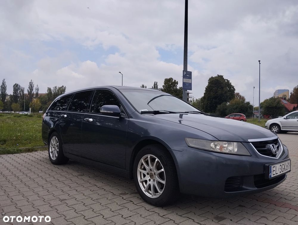 Honda Accord 2.0 Comfort - 2