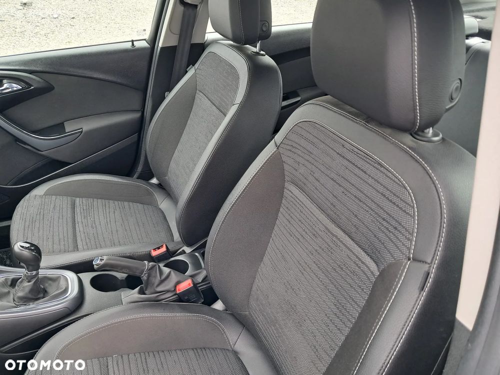 Opel Astra 1.6 Enjoy EU6 - 15