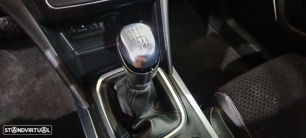 Renault Mégane 1.3 TCe Intens - 19