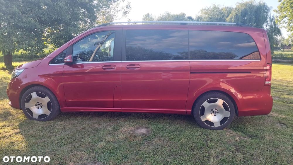 Mercedes-Benz V-Class 2019 photo 2