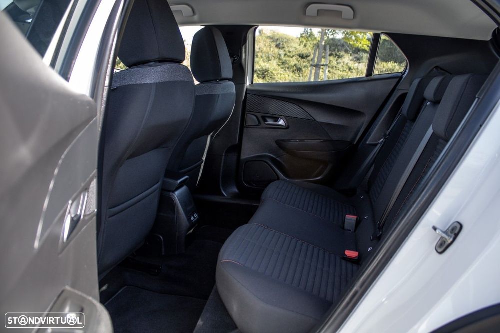 Peugeot e-2008 50 kWh Active Pack - 14