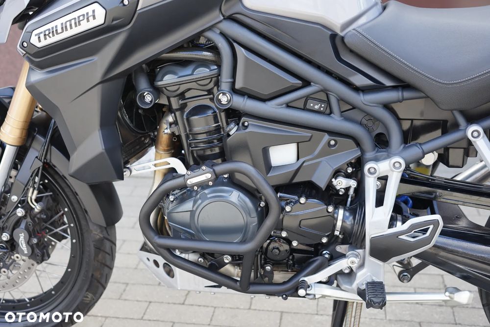 Triumph Tiger - 28
