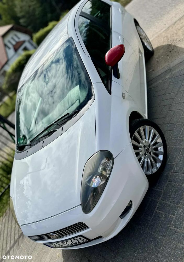 Fiat Grande Punto - 1