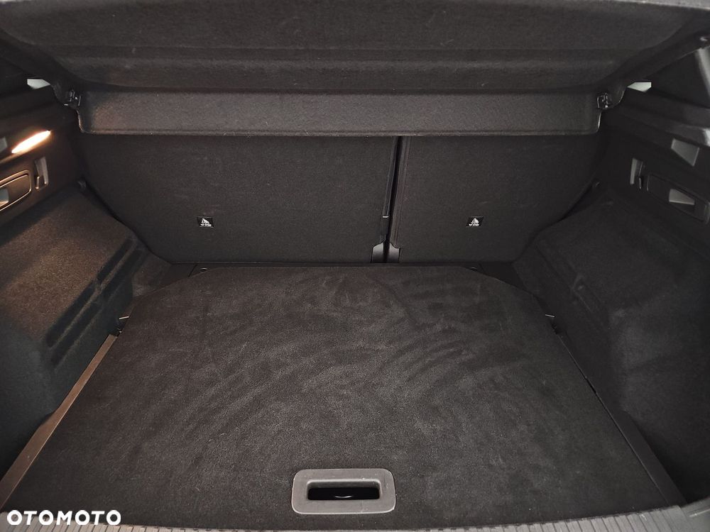 Renault Austral 1.3 TCe mHEV Techno - 28