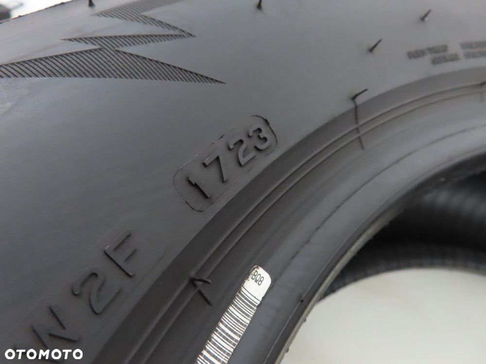 205/60R16 OPONA ZIMOWA Bridgestone Blizzak LM005 92H - 2