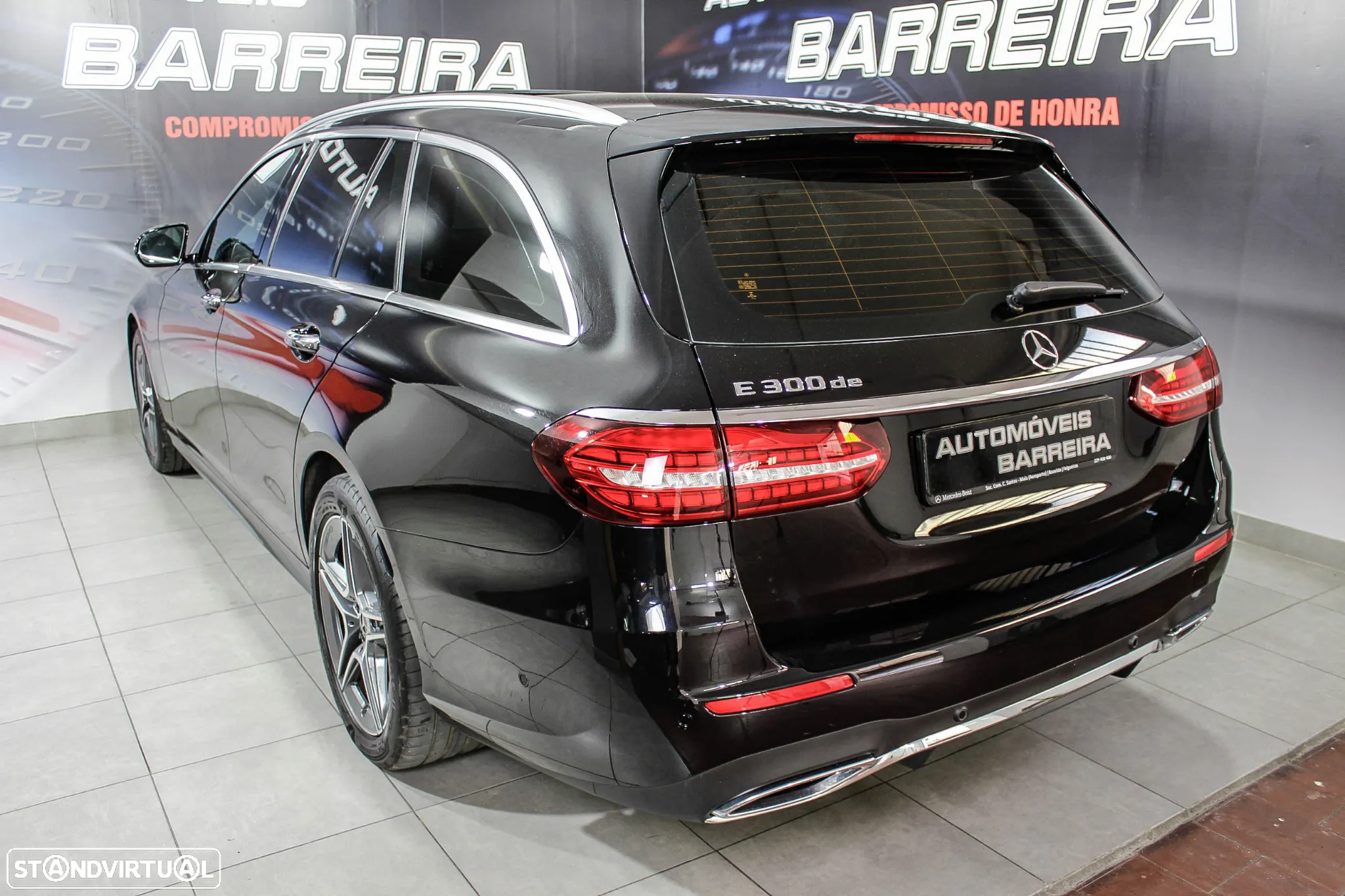 Mercedes-Benz E 300 de AMG Line - 35