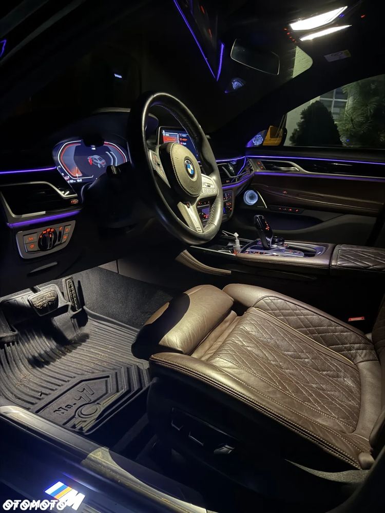 BMW Seria 7 750Li xDrive sport - 5