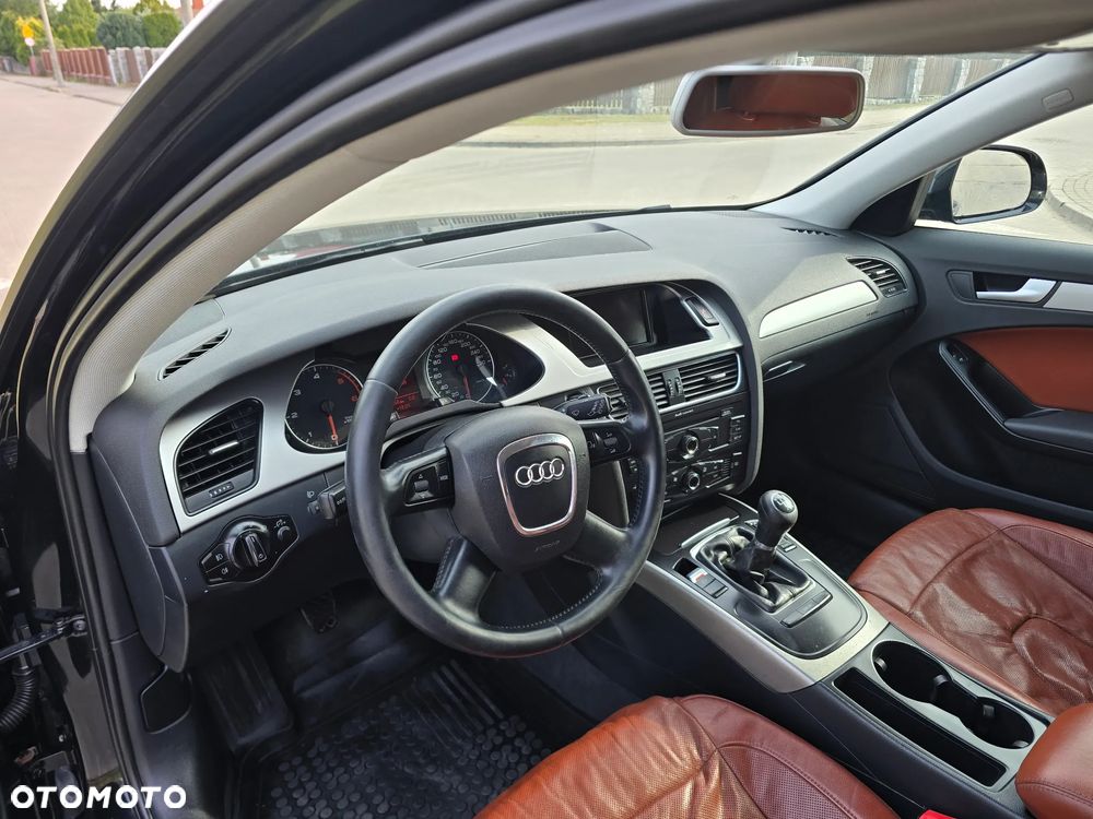 Audi A4 Avant 2.0 TDI - 6