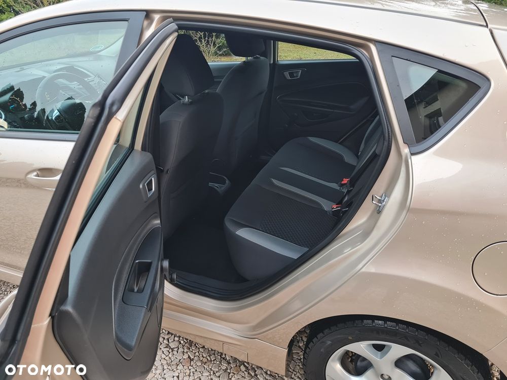 Ford Fiesta 1.25 SYNC Edition - 14