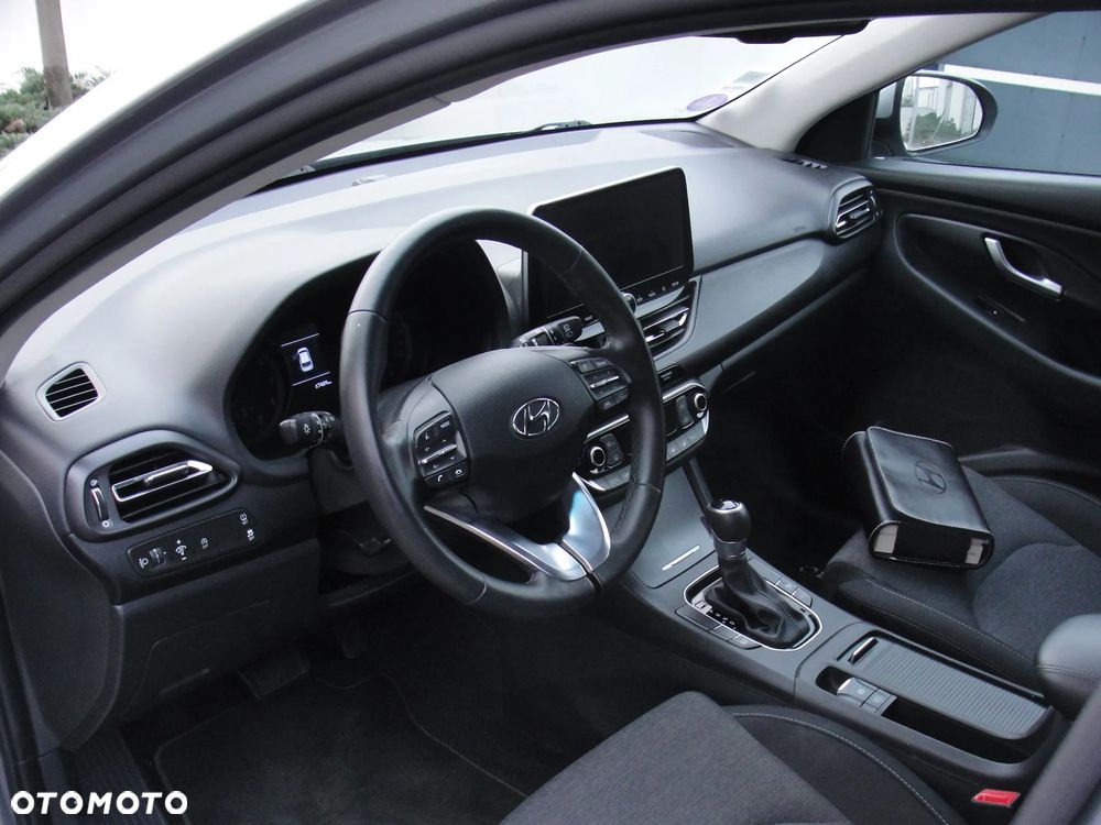 Hyundai i30 1.0 T-GDI 48V-Hybrid DCT Select - 9