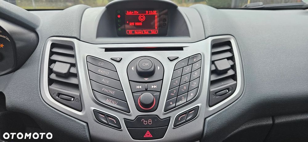 Ford Fiesta 1.25 Viva - 12