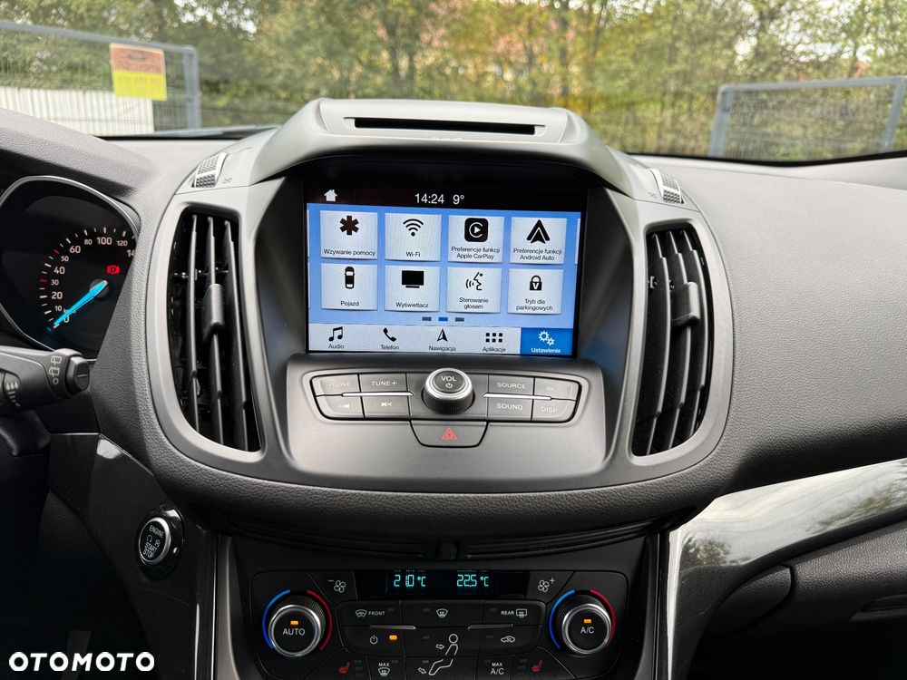 Ford Kuga 1.5 EcoBoost 2x4 Titanium - 18