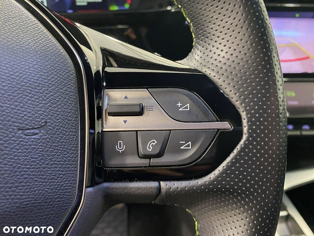 Peugeot 308 - 23