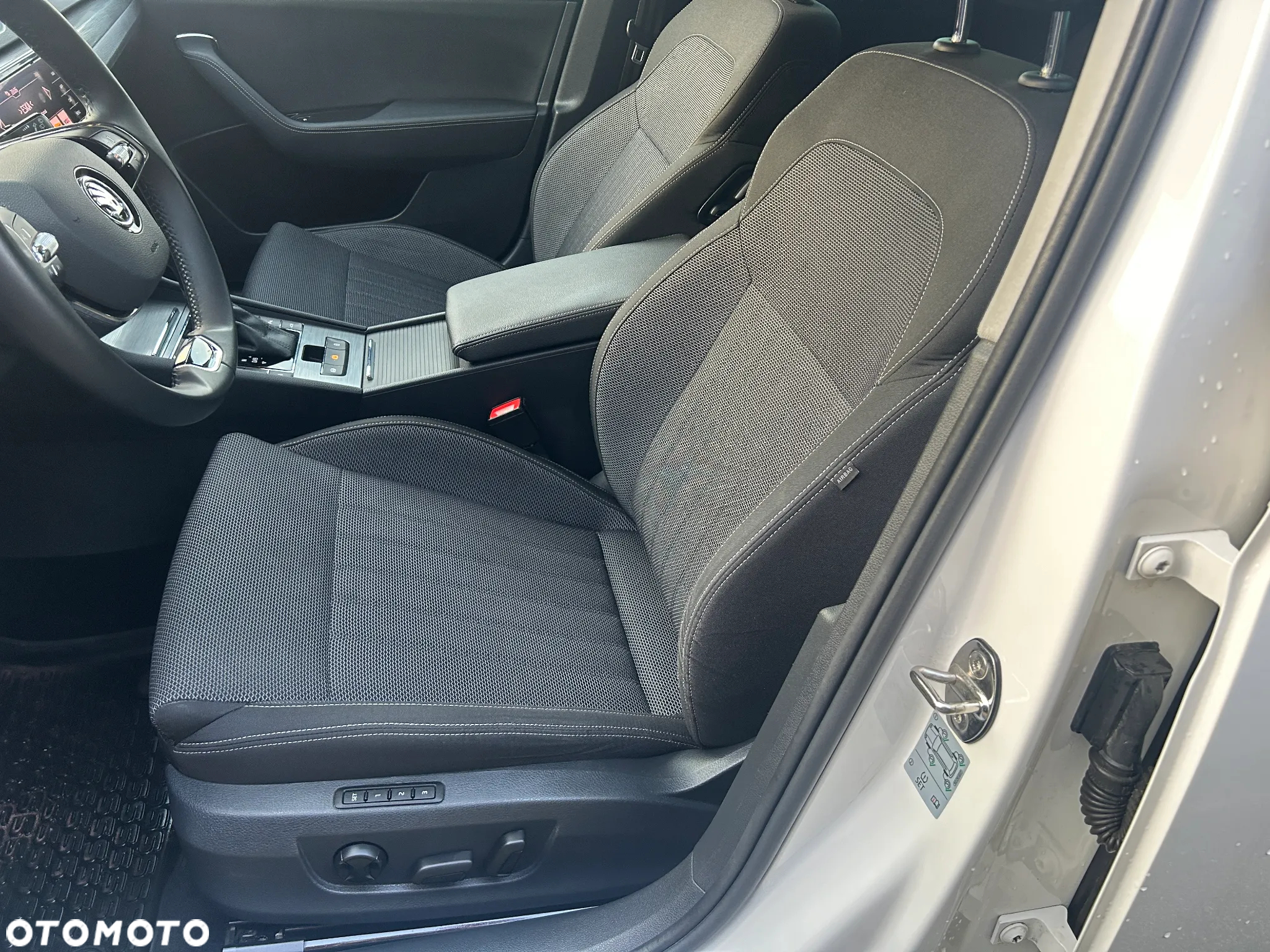 Skoda Superb 1.4 TSI Plug-In Hybrid Style DSG - 13