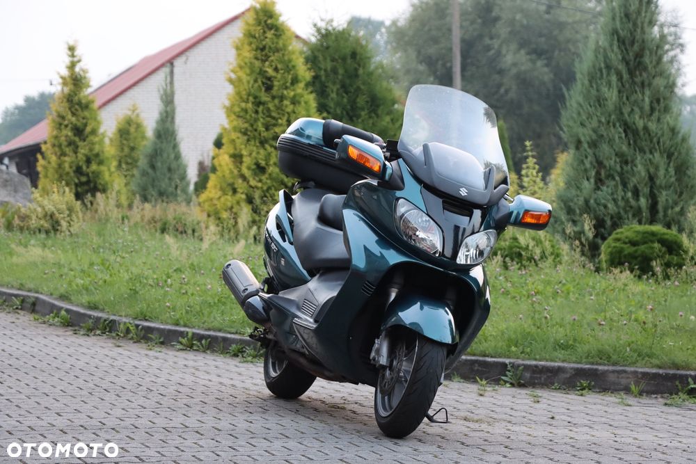 Suzuki Burgman - 7