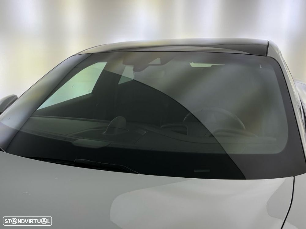 Porsche Taycan Cross Turismo 4S - 19