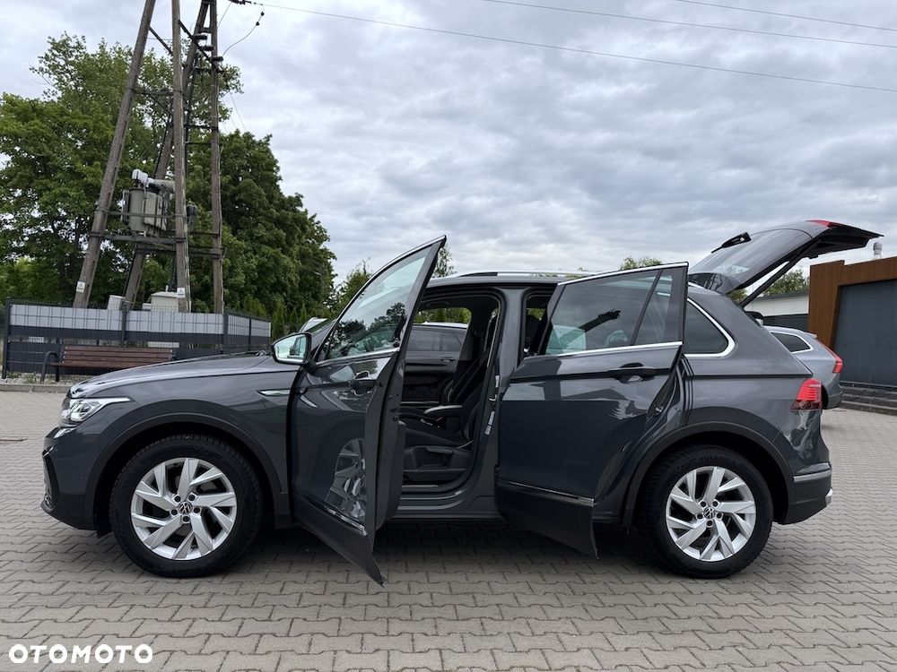 Volkswagen Tiguan - 17