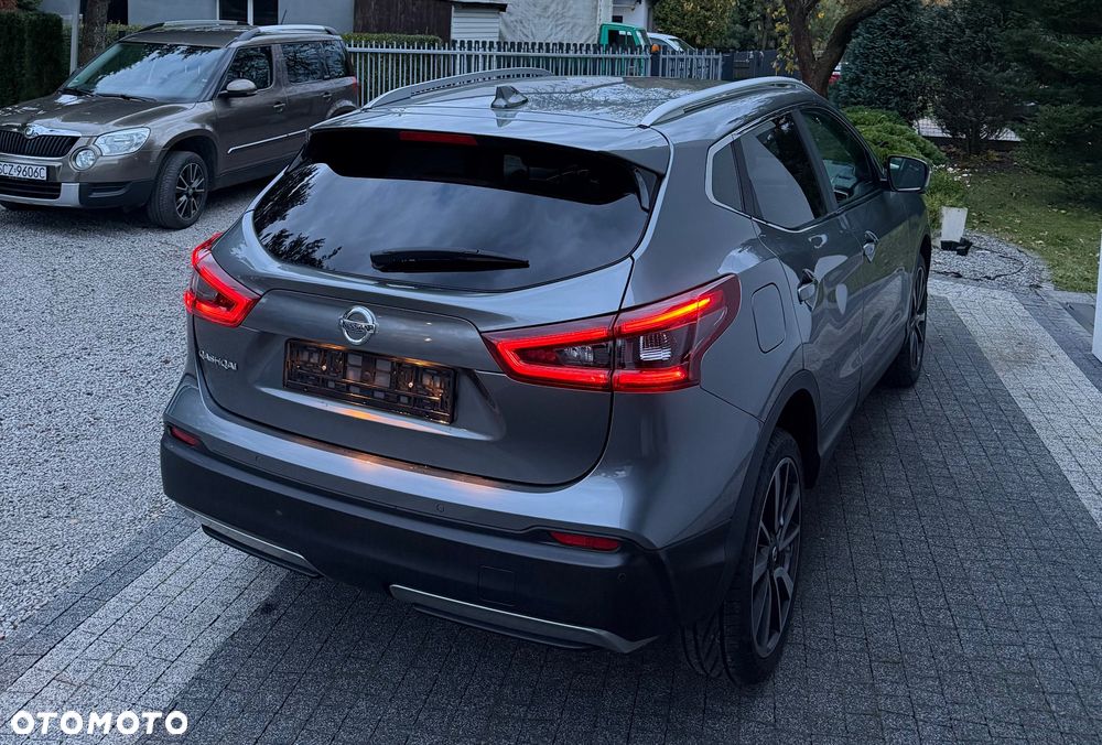 Nissan Qashqai 1.6 DIG-T TEKNA+ - 9