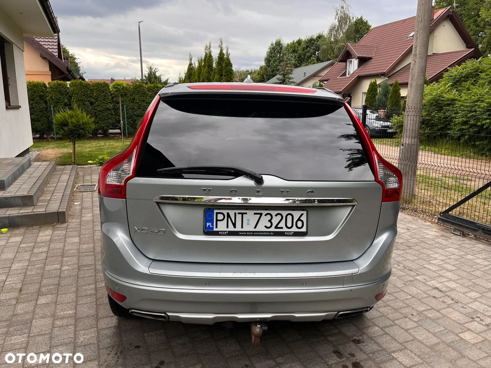 Volvo XC 60 D4 Drive-E Momentum - 5