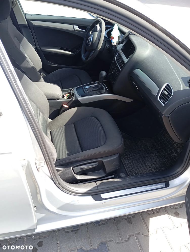 Audi A4 Avant 2.0 TDI DPF multitronic Ambition - 6