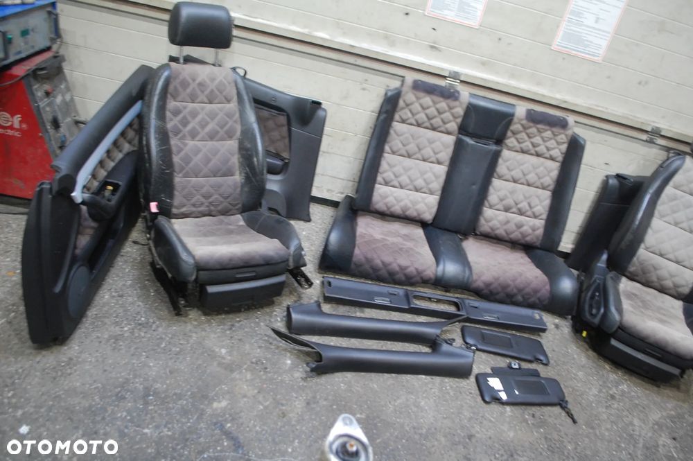 FOTELE + KANAPA + BOCZKI + SŁUPKI CZARNE ELEKTRYCZNE ALKANTARA AUDI A4 B6 B7 CABRIO - 2