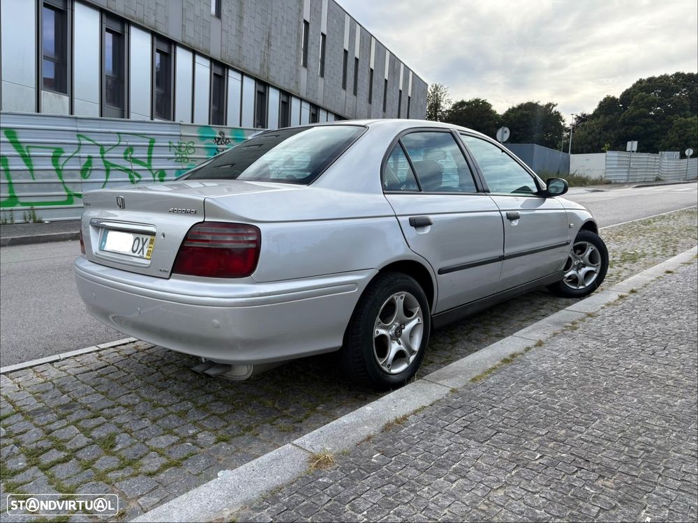 Honda Accord 1.6 LS TA - 2