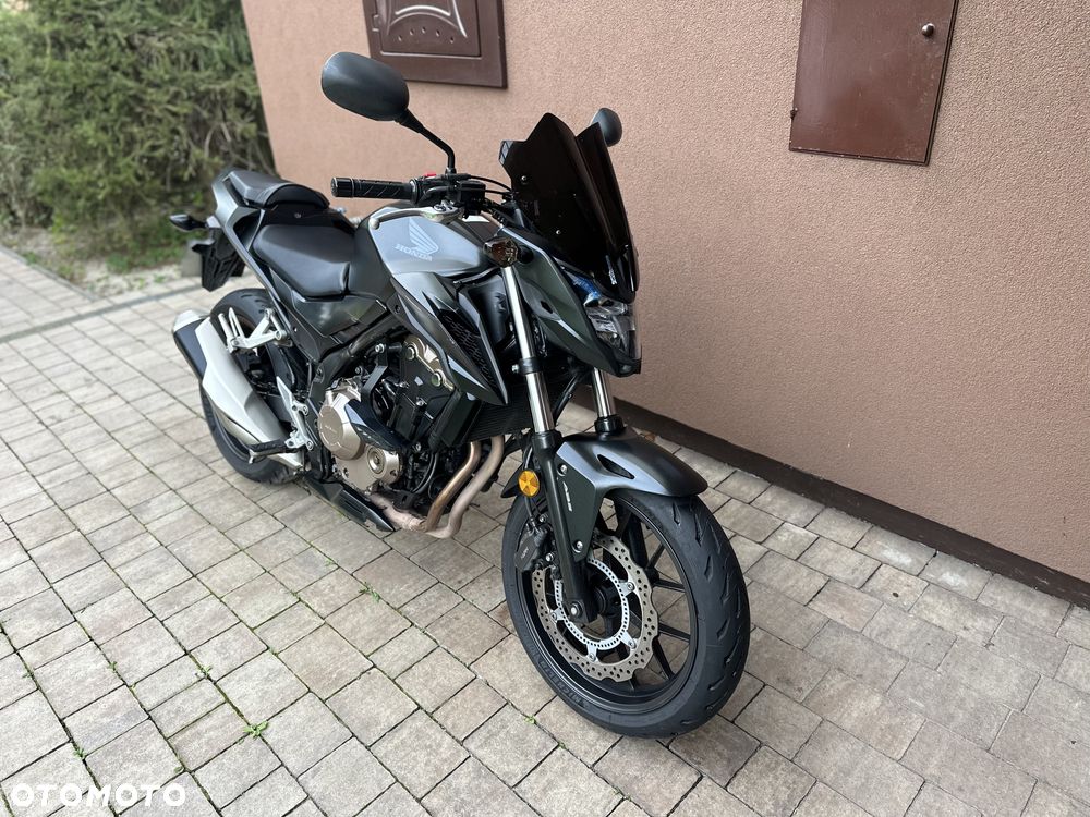 Honda CB - 16