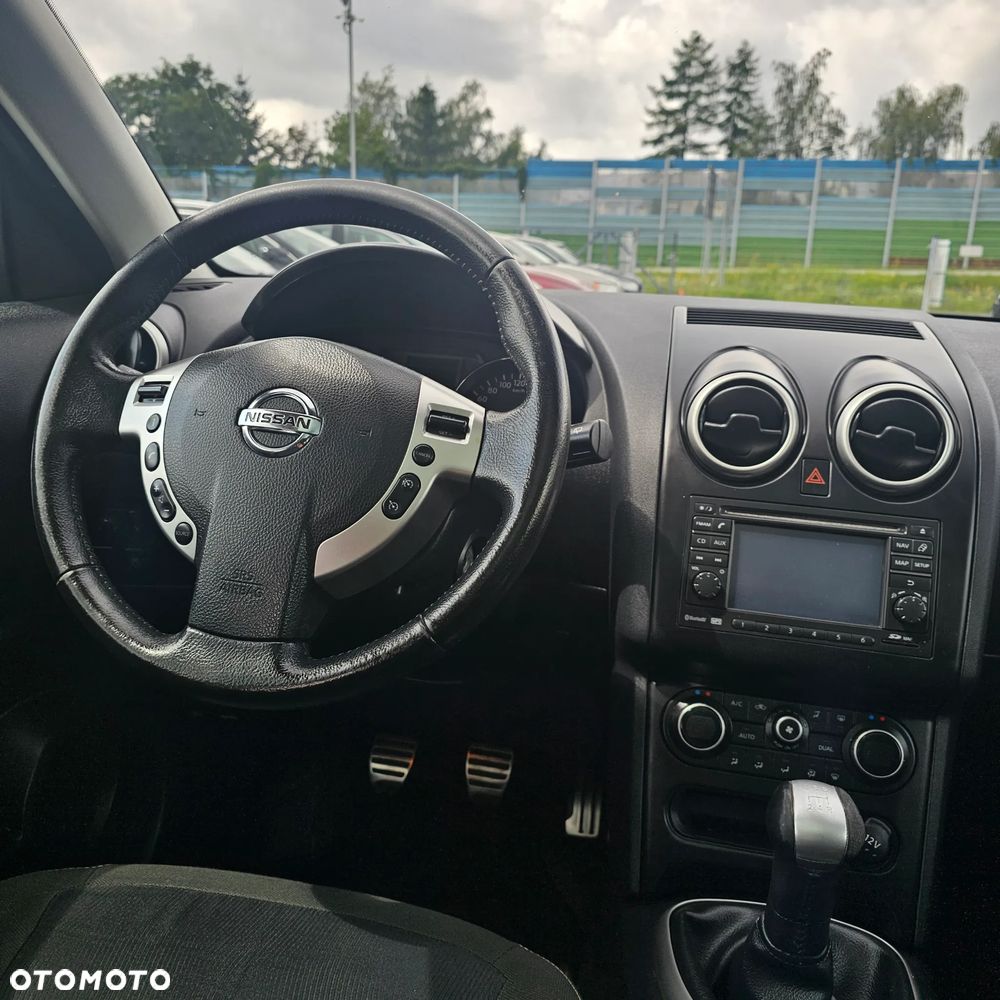 Nissan Qashqai - 10
