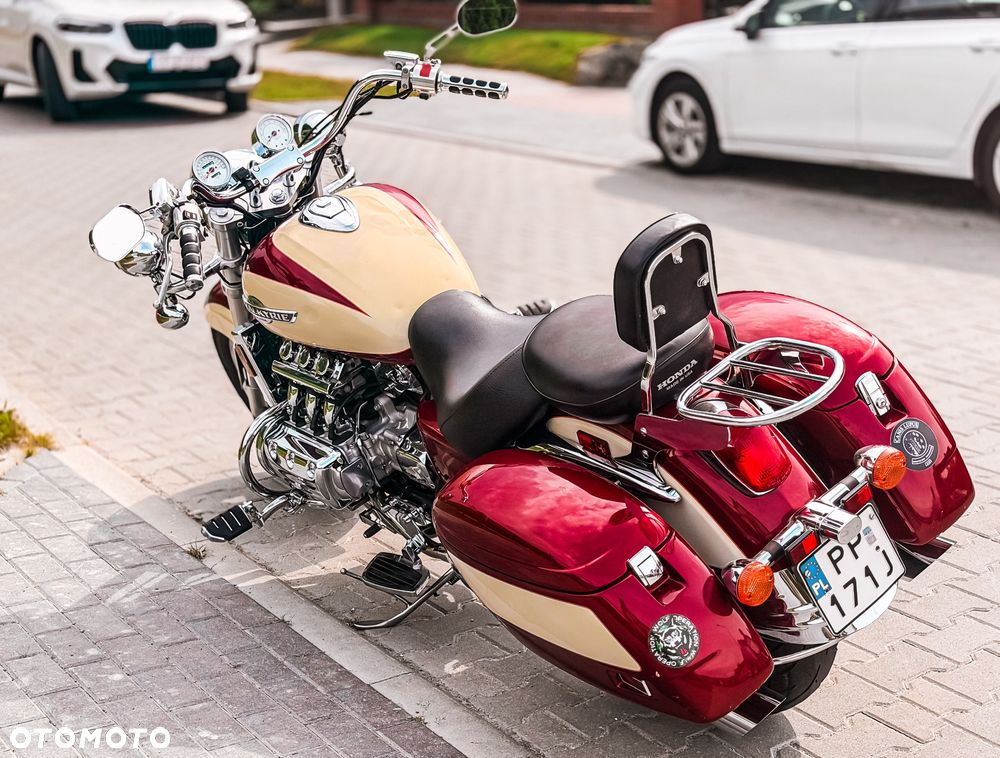 Honda GL - 4