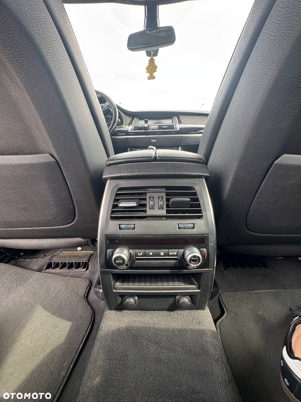 BMW 5GT 530d xDrive - 8