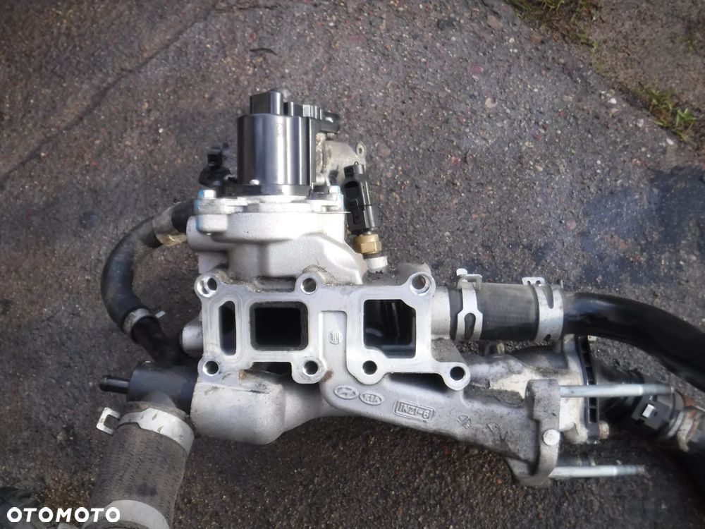 Kia Sportage IV Hyundai Tuscon II 2.0 CRDI zawor spalin EGR 28410-2F600 - 2