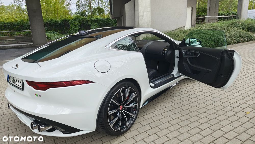 Jaguar F-Type P575 AWD R - 14