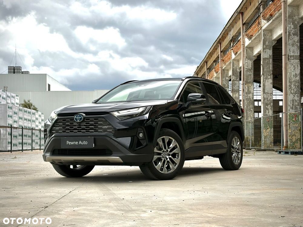Toyota RAV4 - 1
