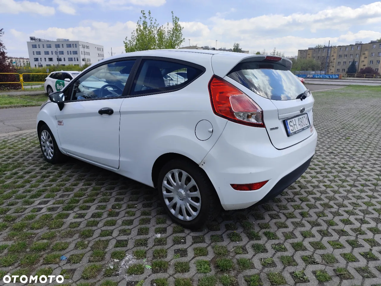 Ford Fiesta 1.5 TDCi Ambiente - 4